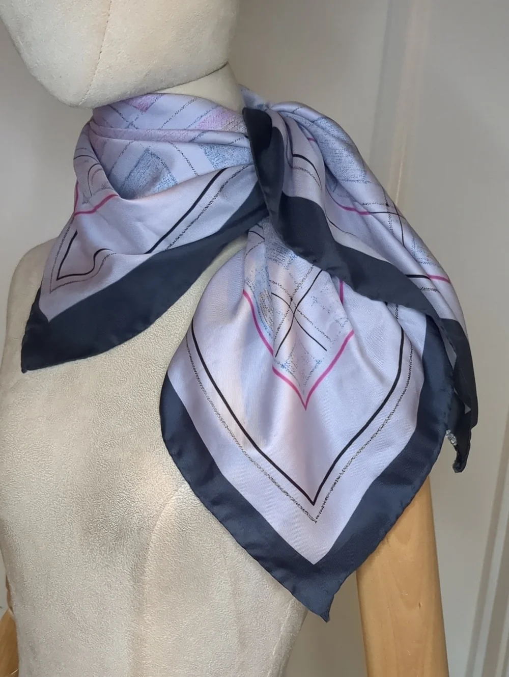 Vintage 70s Scarf Navy Blue & Lavender Muted Geometric Pattern 27